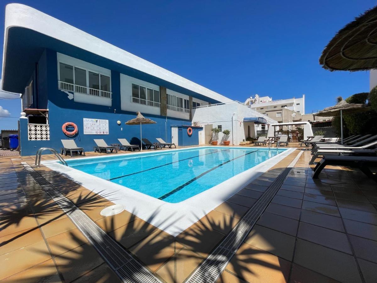Apartamentos Cel Blau 산타 에우랄리아 데 리오 외부 사진