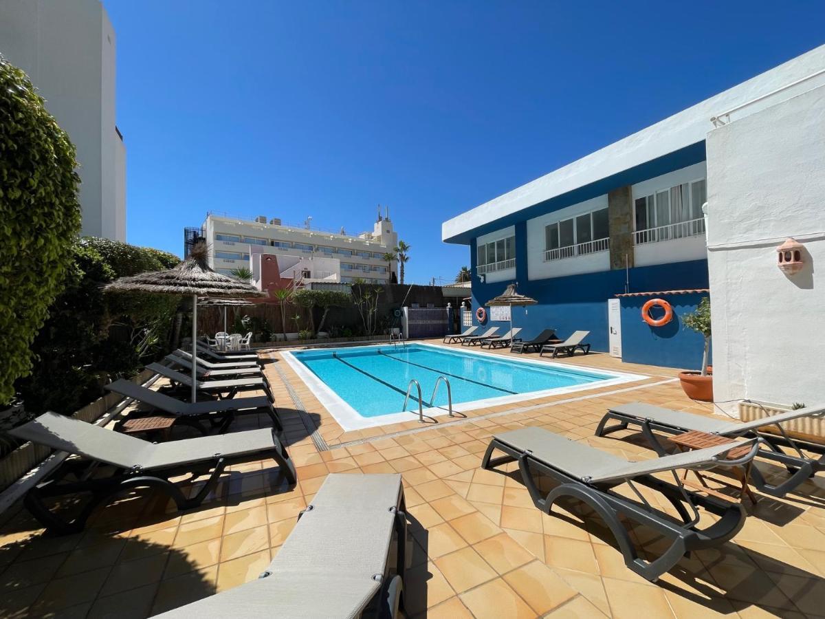 Apartamentos Cel Blau 산타 에우랄리아 데 리오 외부 사진