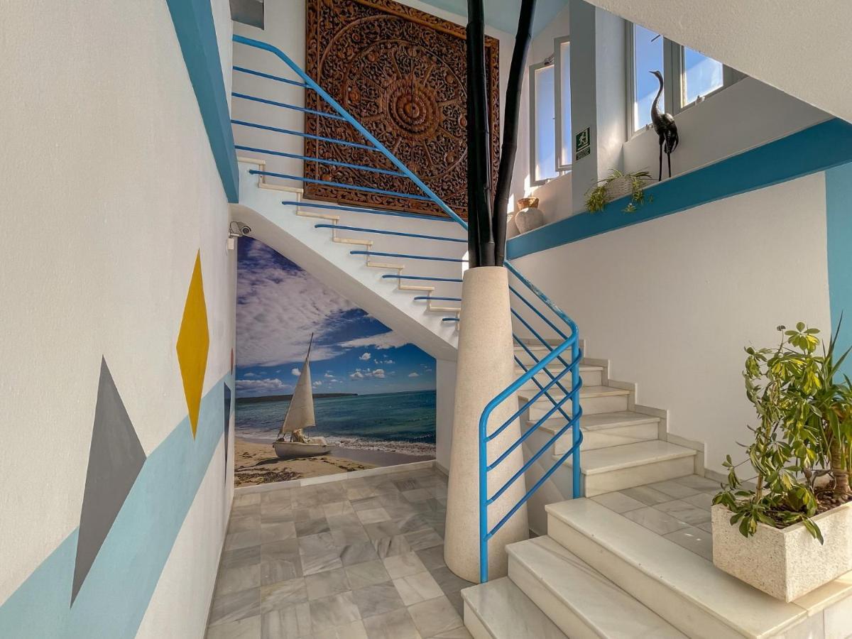 Apartamentos Cel Blau 산타 에우랄리아 데 리오 외부 사진