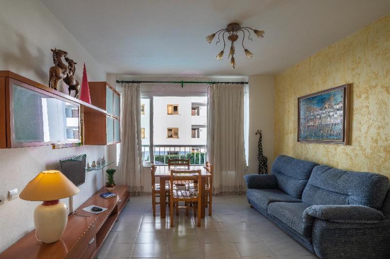 Apartamentos Cel Blau 산타 에우랄리아 데 리오 객실 사진