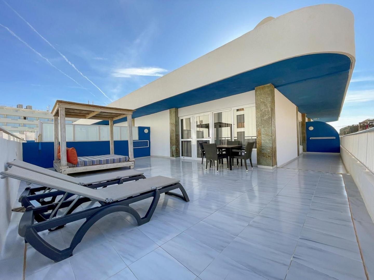 Apartamentos Cel Blau 산타 에우랄리아 데 리오 외부 사진