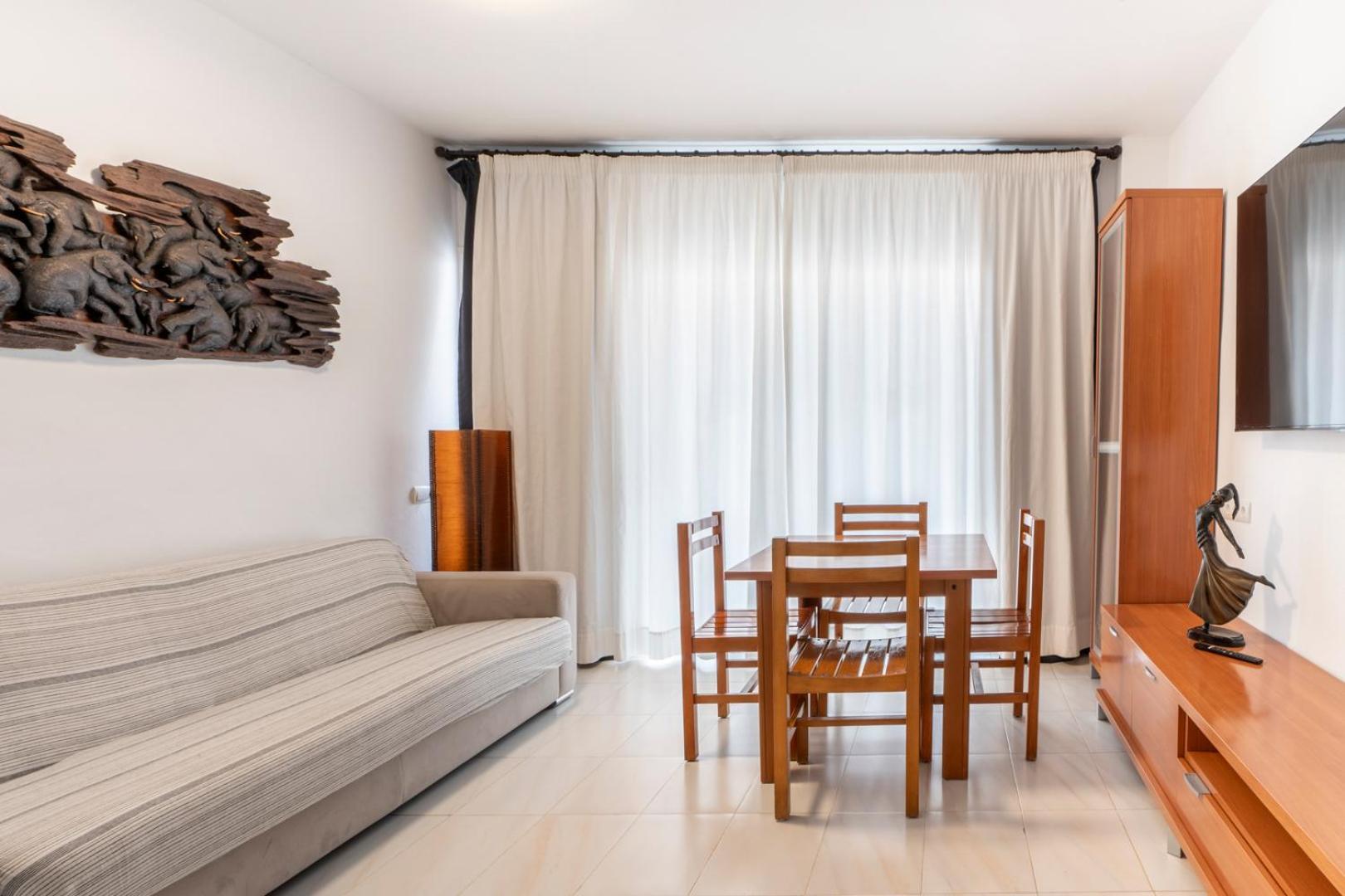 Apartamentos Cel Blau 산타 에우랄리아 데 리오 객실 사진