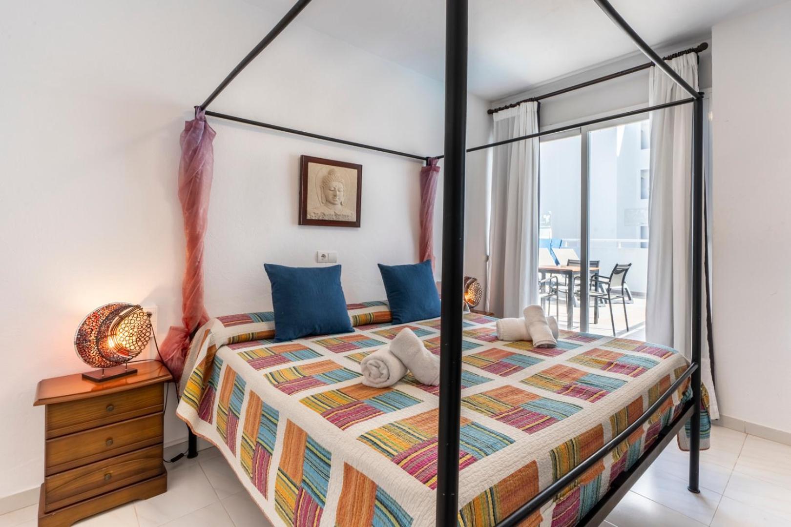 Apartamentos Cel Blau 산타 에우랄리아 데 리오 외부 사진