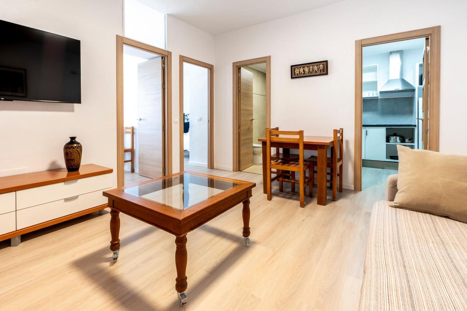 Apartamentos Cel Blau 산타 에우랄리아 데 리오 외부 사진